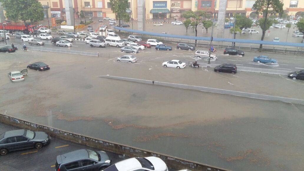 IOI Mall大路前不再淹水？Subang Jaya“防洪急救”：九大水乡迎排水升级