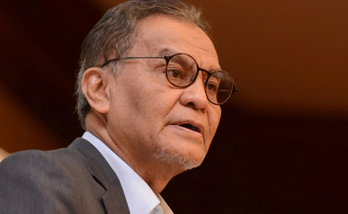 莎阿南MAMAK档“烟雾弹”事件!卫生部长喊话:大家一起举报违规吸烟,保护孕妇小孩!