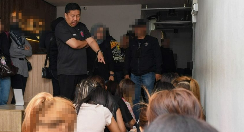 蒲种按摩店“挂羊头卖狗肉”！移民局突袭揭卖淫黑幕，28外籍男女被抓！