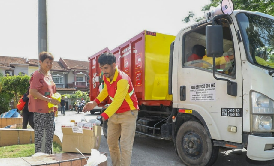 “垃圾多交钱,垃圾少省钱?”雪州考虑按“垃圾量收费”,你家垃圾袋要称重啦!
